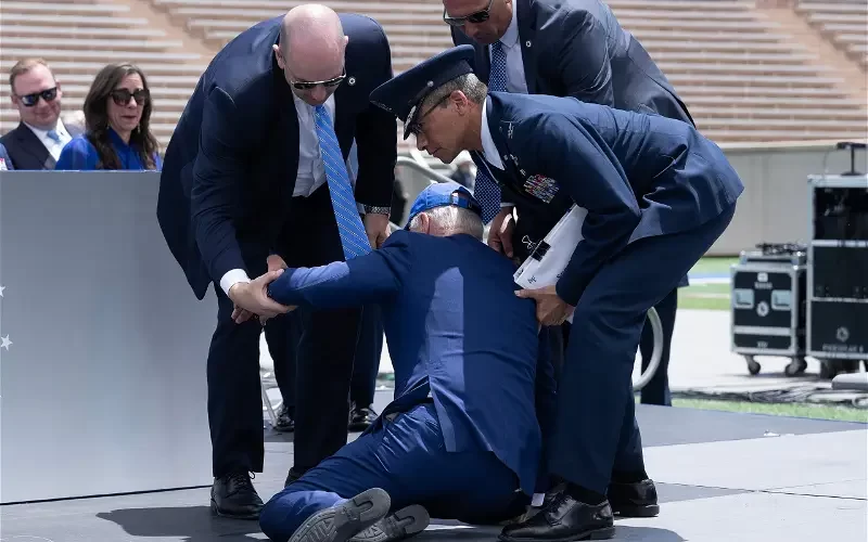 President Biden falls on Air Force stage