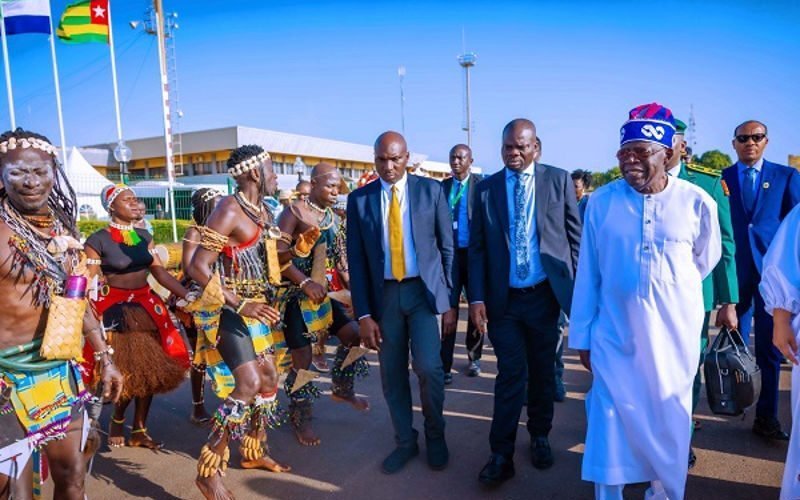 Tinubu travels to Guinea-Bissau and meets with Nigerian soldiers
