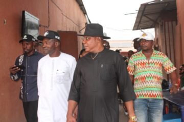 RATTAWU President, Prince Emeka Kalu, Pays Courtesy Visit to Central Market Owner, Advocates Job Creation to Tackle Insecurity