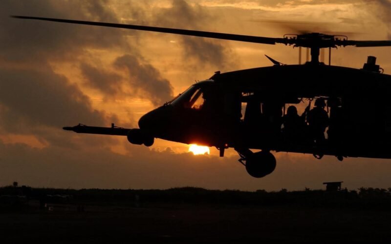 BREAKING: US Pararescue Jumpers Charge Into Iran to Rescue Downed American Pilot
