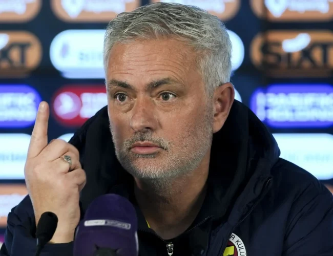 Mourinho names best club in the world