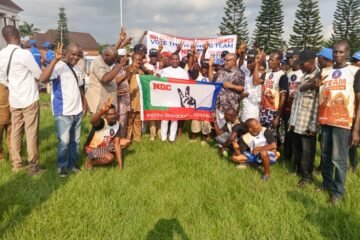 Karibe Ojigwe Reiterates Readiness To Defeat Contestants After Receiving NDC Flag For Bende Federal Constituency