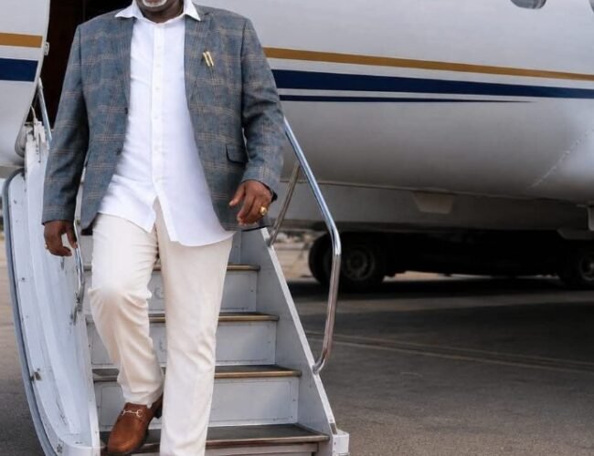 OHAFIATV Management Celebrates Chief Dr. Emeka Kalu At Birthday, Commends His Fatherly Support
